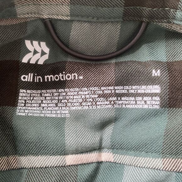 All in Motion Plaid casual button down long sleeve shirt Shirket NWT - Picture 3 of 11